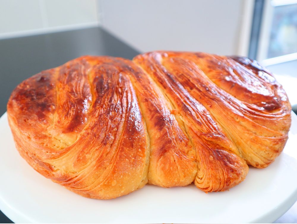 How to Make the Best Homemade Sweet Bread – Super Soft and Delicious