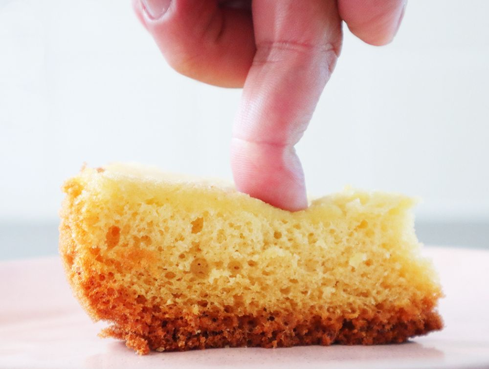Easy Pressure Cooker Sponge Cake – No Oven Needed!